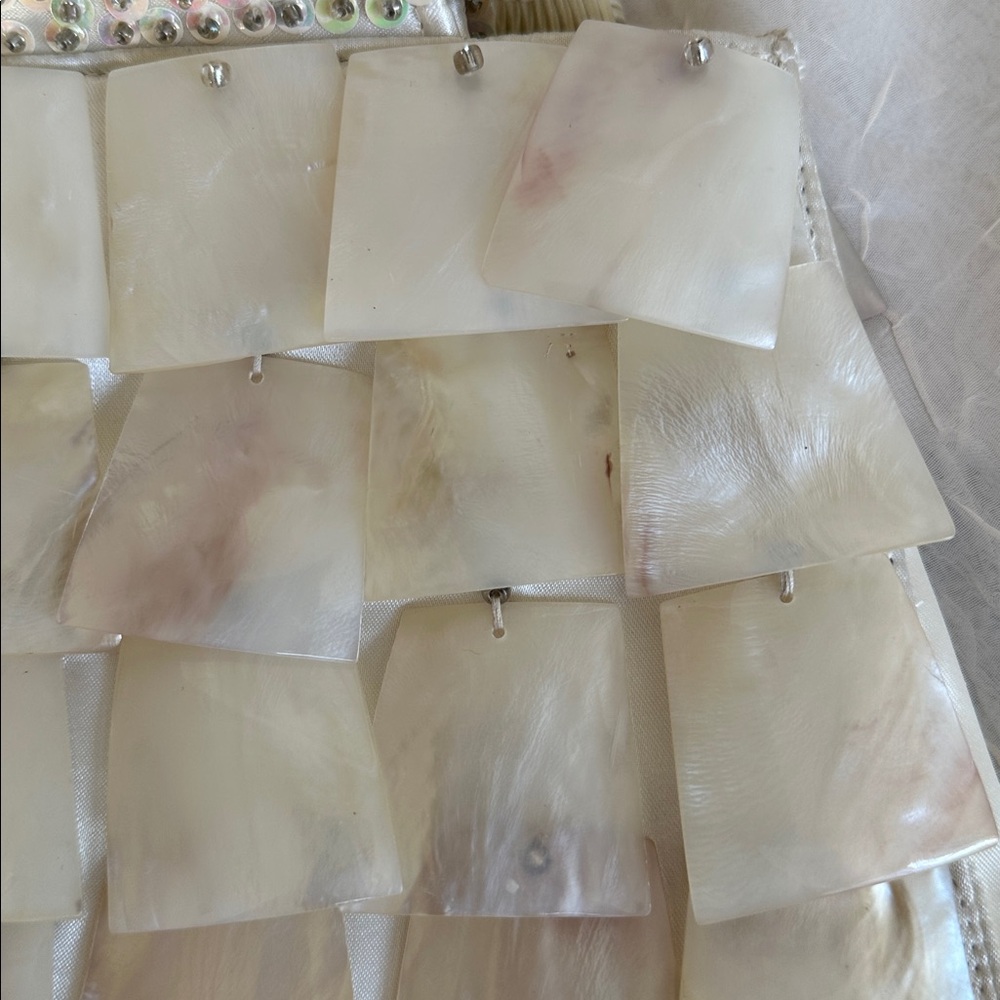 Statement piece genuine mother of pearl purse real pearl - Picture 10 of 12